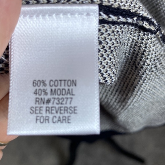 Croft & Barrow Cardigan Sweater Black Beige White Diamond Pattern sz PXL NWT - Picture 6 of 7